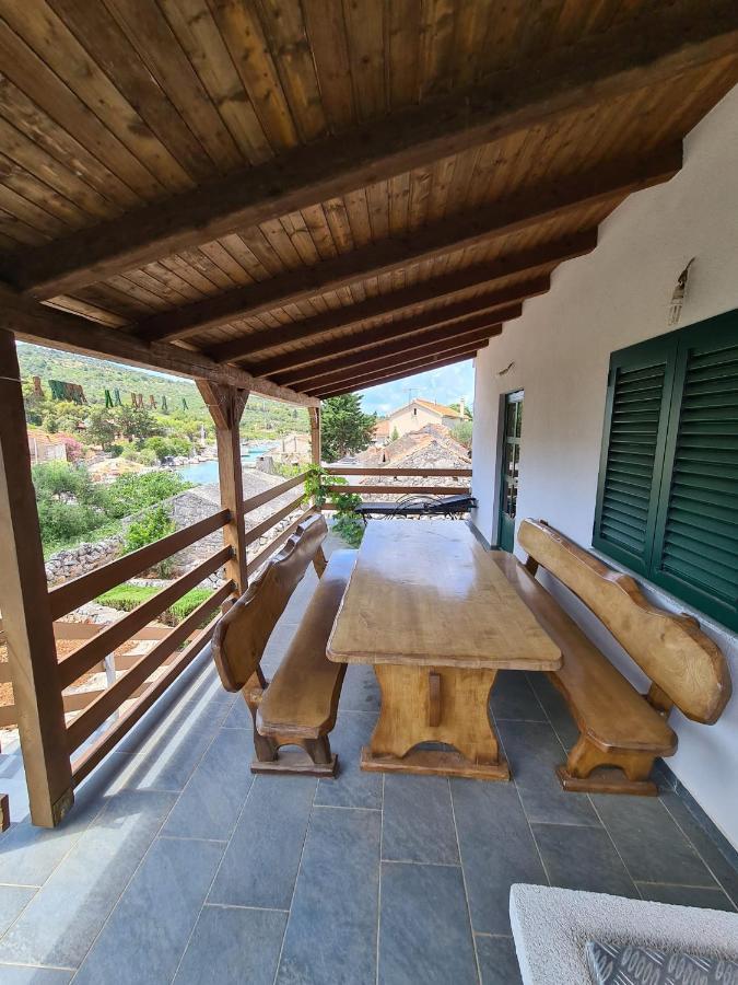 فيلا Kuca Za Odmor Buba, Otok Zut Pristanisce المظهر الخارجي الصورة