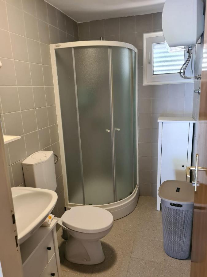فيلا Kuca Za Odmor Buba, Otok Zut Pristanisce المظهر الخارجي الصورة